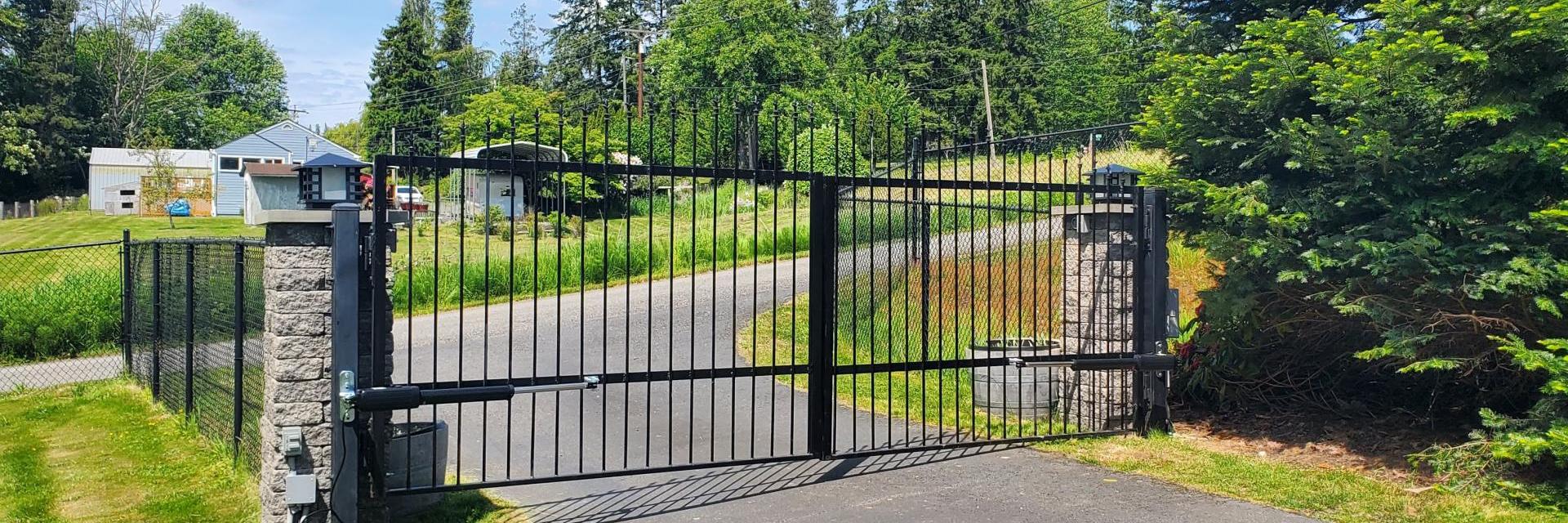 TOPENS Automatic Smart Gate Openers - Guard Your Happy Family
